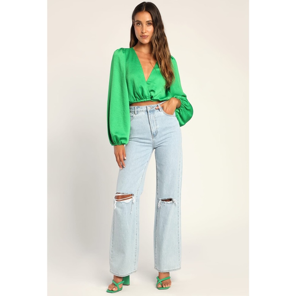 Lulus green satin long sleeve wrap crop top blouse with v neck - Picture 2 of 6